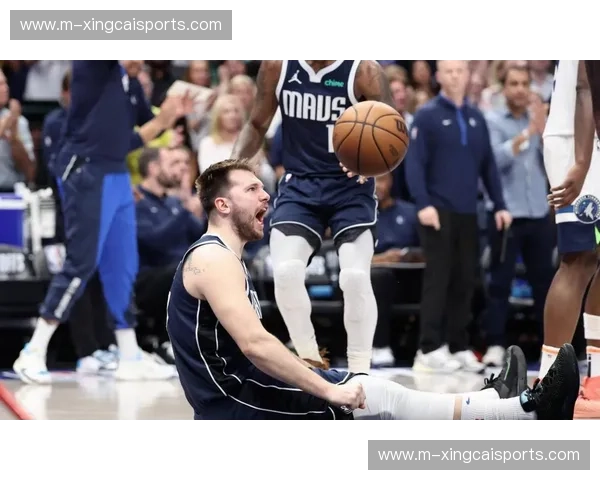 独行侠东契奇复出在即,但内线真空可能影响其组织效果最大化 独行侠东契奇复出在即,但内线真空可能影响其组织效果最大化